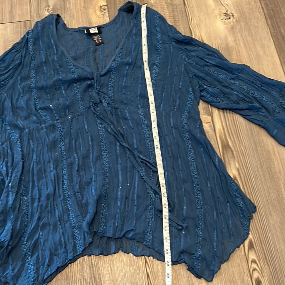 Studio 1940 Blouse - Picture 7 of 9